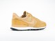 NIKE INTERNATIONALIST SE-AJ2024-701-img-3