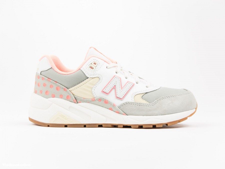 new balance roses