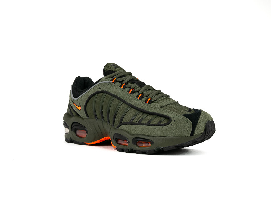 nike air max tailwind iv se