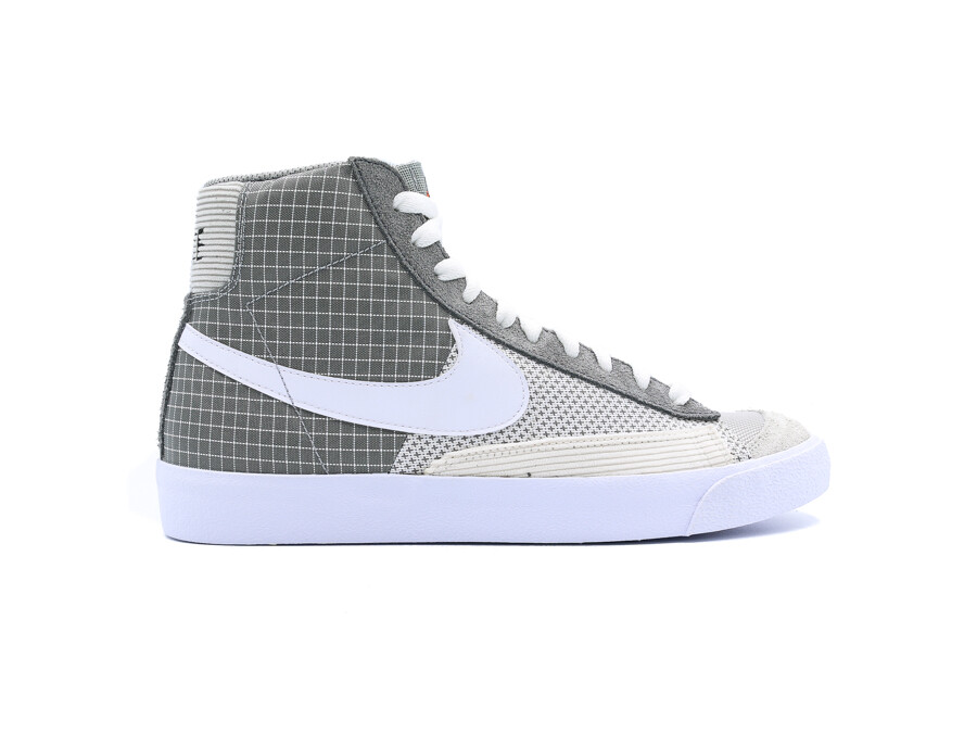Nike Blazer 77 Patch smoke grey white-particle grey - DD1162-001 - ZAPATILLAS SNEAKER - TheSneakerOne
