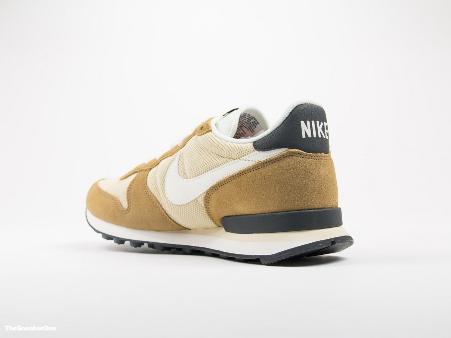 Nike - 828041-701 - TheSneakerOne