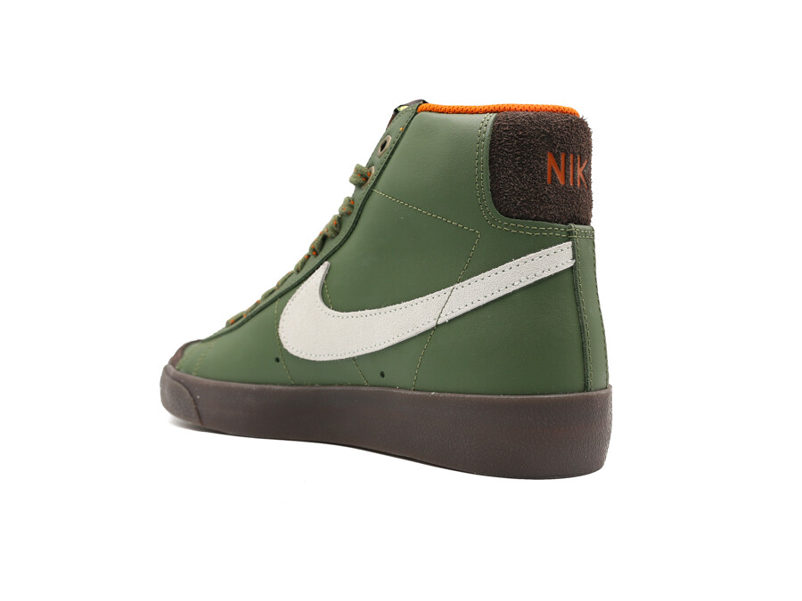 rescate Santuario absorción Nike Blazer Mid 77 Vintage army olive - DZ5176-300 - Zapatillas Sneaker -  TheSneakerOne