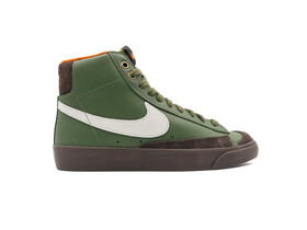 NIKE BLAZER MID 77 VINTAGE ARMY...