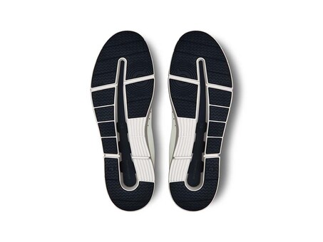 ON RUNNING THE ROGER ADVANTAGE M WHITE MIDNIGHT