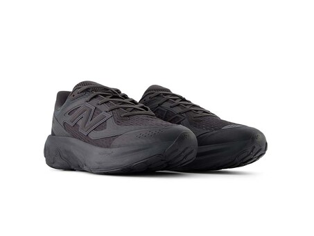 NEW BALANCE UTRN TRIPLE BLACK
