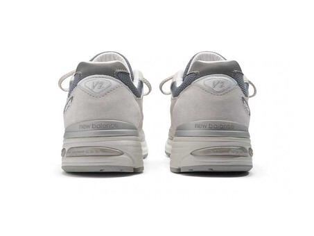 NEW BALANCE MADE IN UK 991V2 NIMBUS CLOUD