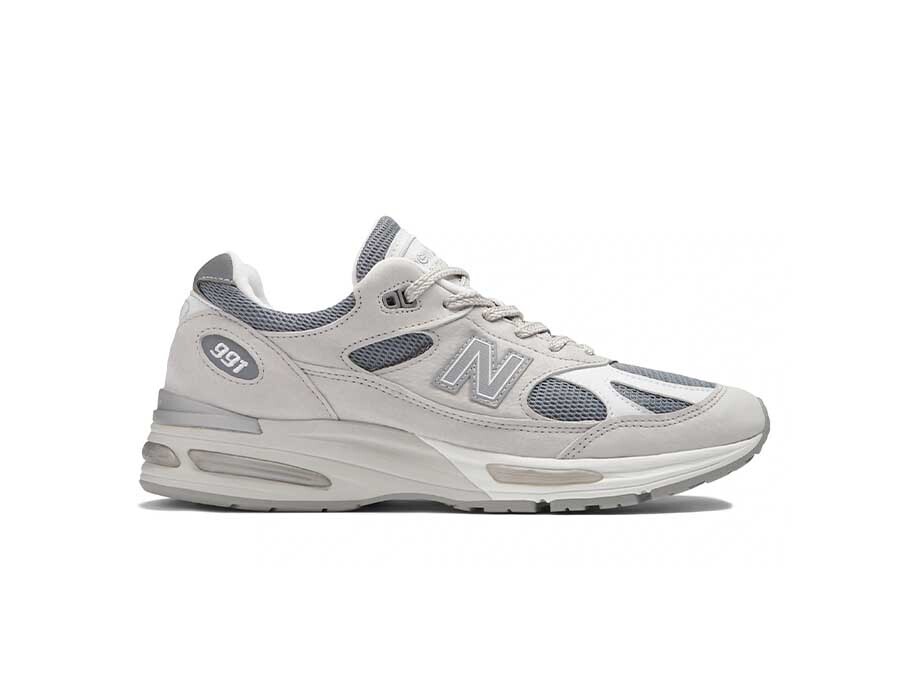 NEW BALANCE MADE IN UK 991V2 NIMBUS CLOUD