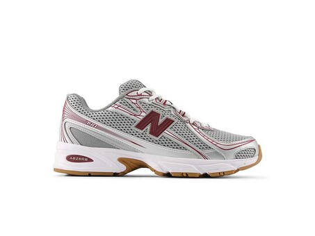 NEW BALANCE 740