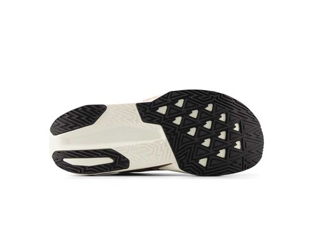 NEW BALANCE FUELCELL REBEL V5