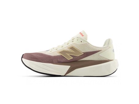NEW BALANCE FUELCELL REBEL V5
