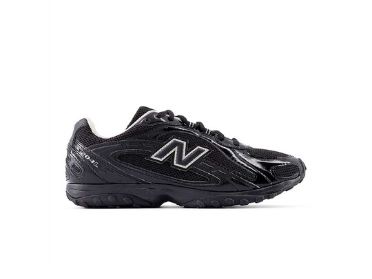 NEW BALANCE 204L BLACK
