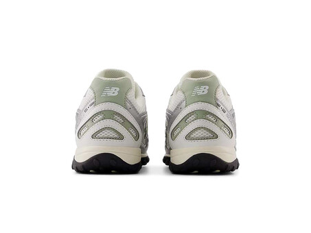 NEW BALANCE 204L SILVER METALLIC