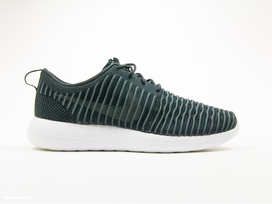 ZAP. NIKE ROSHE TWO FLYKNIT SHOE-844833-001-img-1
