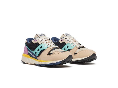 SAUCONY AZURA - CREAM BLACK