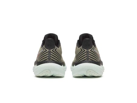 SAUCONY TRIUMPH 23 LAUREL BLACK