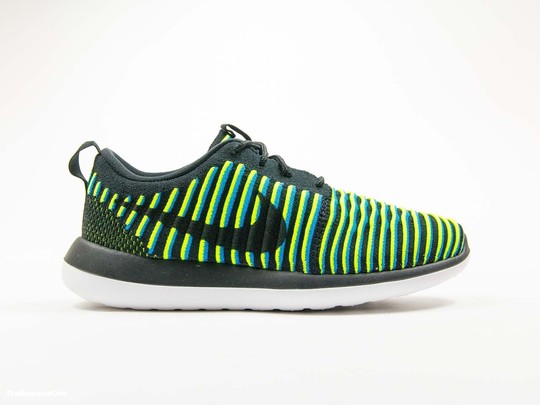 ZAP. NIKE ROSHE TWO FLYKNIT SHOE-844929-003-img-1