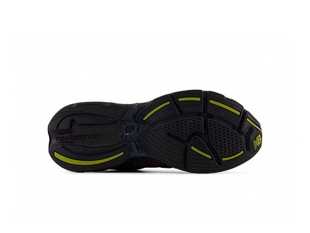 NEW BALANCE U2010V1 CORTADO