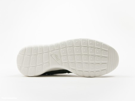 Women's Nike Roshe One Premium Shoe-833928-300-img-5