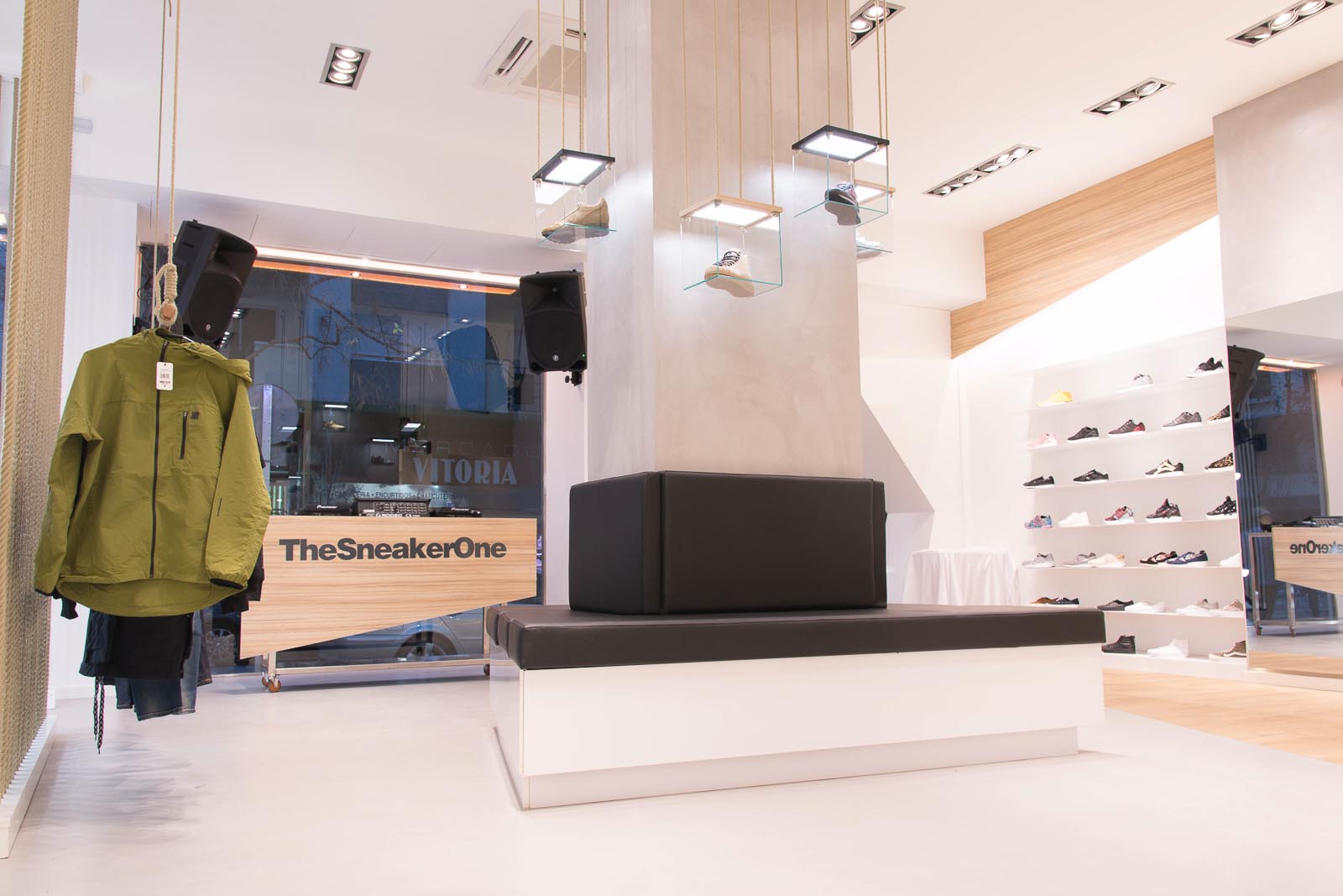 TheSneakerOne Plaza de San Sebastian - Zaragoza