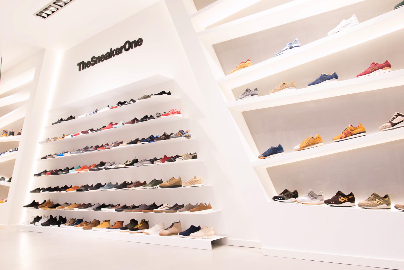 TheSneakerOne Plaza de San Sebastian - Zaragoza