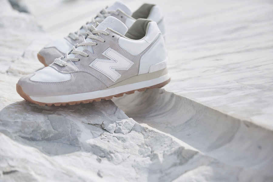 END X NEW BALANCE M575